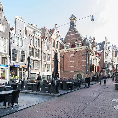 Apartament Amazing Centrally Located B&B